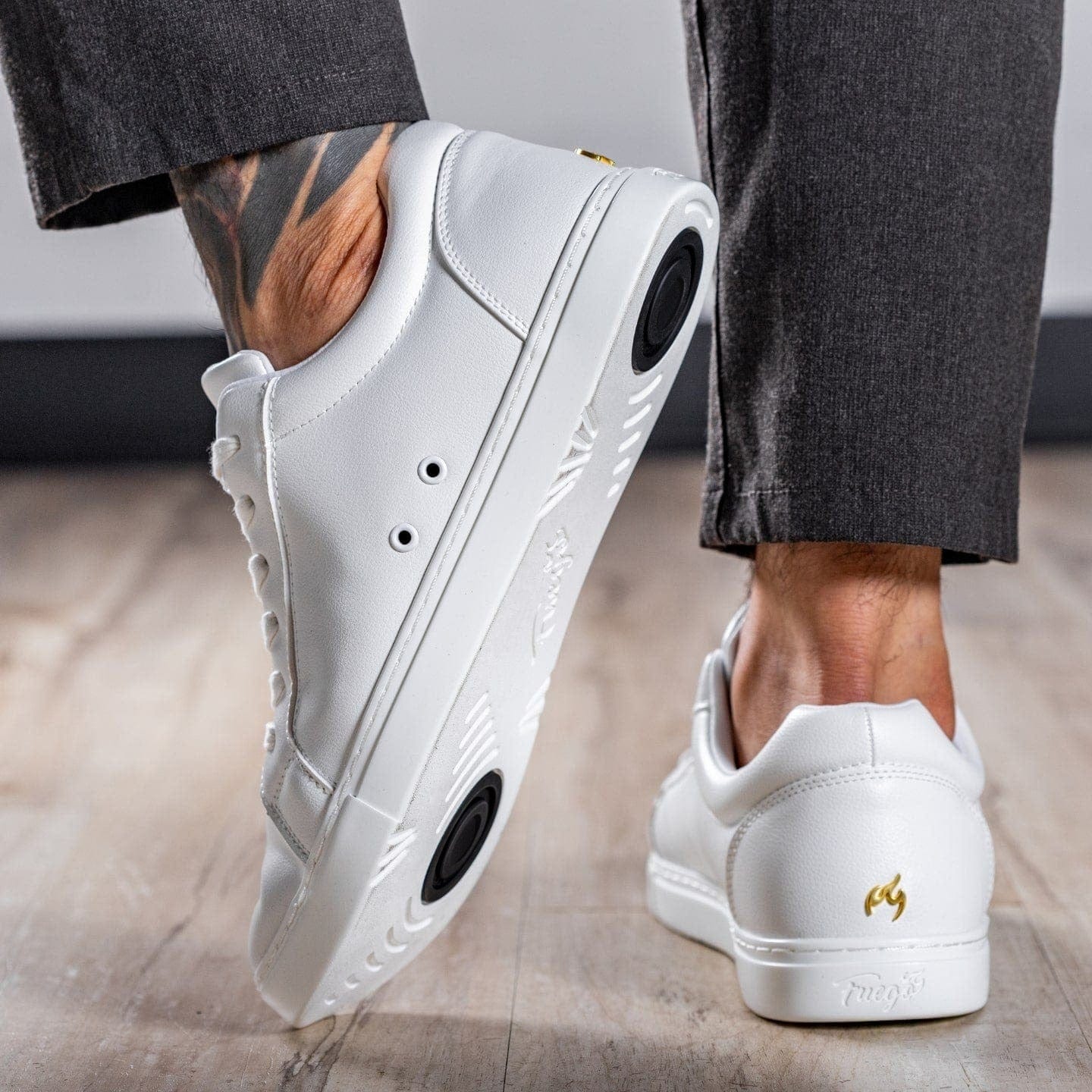 Sneakers Fuego Low Top White - obrazek 2